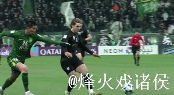 柏杨超巨失误!回传送单刀+拉人送点,媒体人:看得我七窍生烟 柏杨超巨失误!回传送单刀+拉人送点,媒体人:看得我七窍生烟